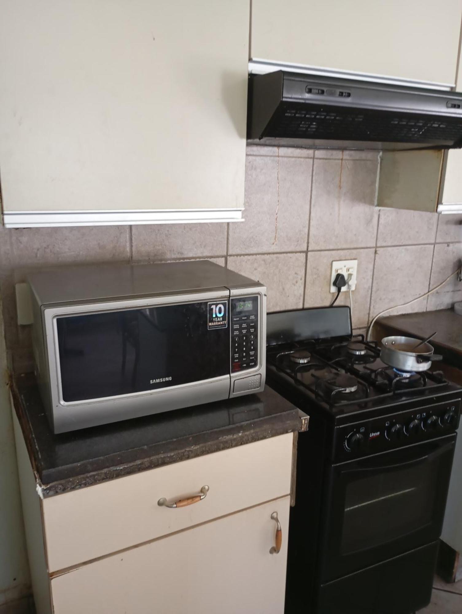 Brackendene Lodge Габороне Екстериор снимка